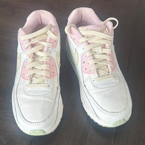 Women/Girls Nike Air Max90 SE GS White Pink Foam Honeydew Size US6